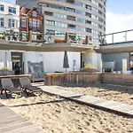 Beachrooms Pier 7